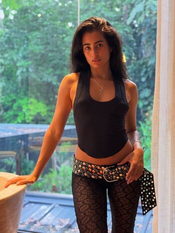 Kathycr page 10 image