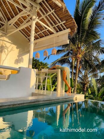 Kathycr page 4 image