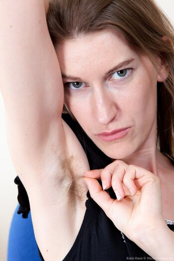 Katie daze image