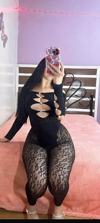 Katy medina image