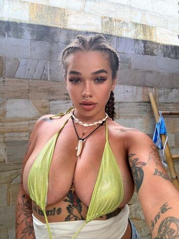 Katy san image