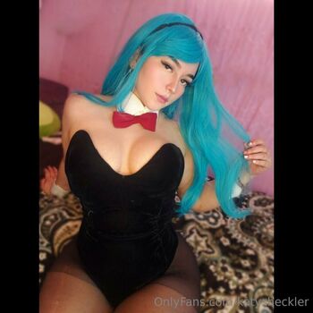 Katy zequeira page 2 image