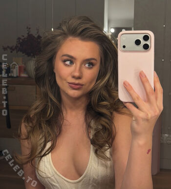 Katya adushkina image