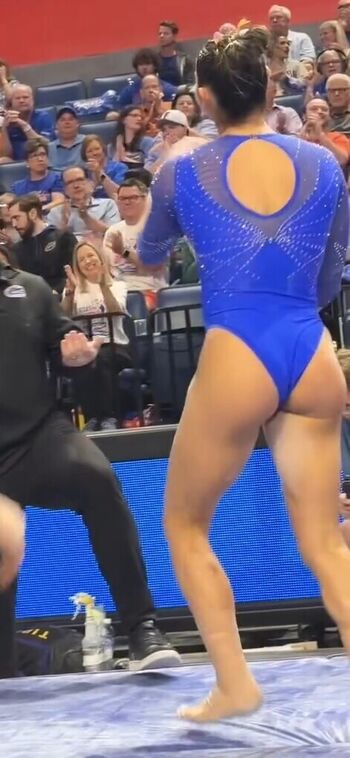 Kayla dicello page 2 image