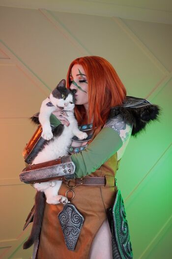 Kayla erin image