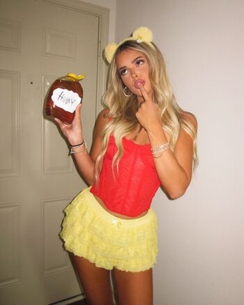 Kayla patterson 1 image