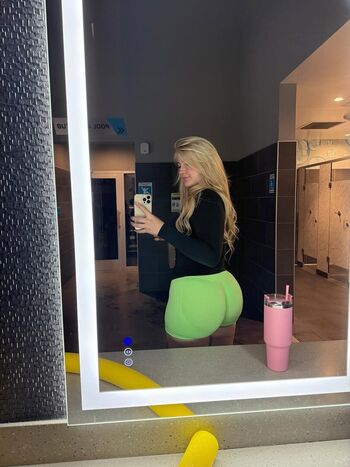 Kayla rose image