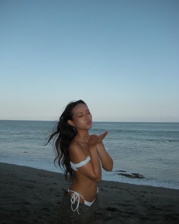 Kayla vy 1 page 9 image