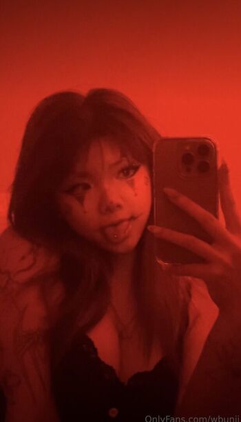 Kayla vy 1 page 9 image