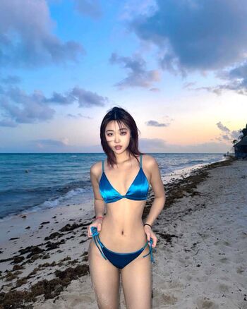 Kayla vy 1 page 8 image