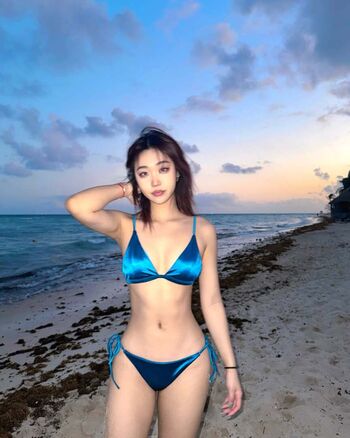 Kayla vy 1 page 8 image