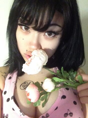 Kayla vy 1 page 6 image