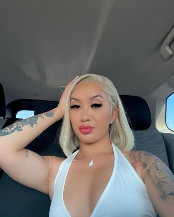 Kayla vy 1 page 5 image