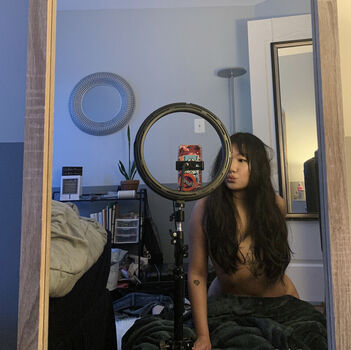 Kayla vy 1 page 2 image