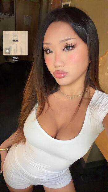 Kayla vy 1 page 2 image
