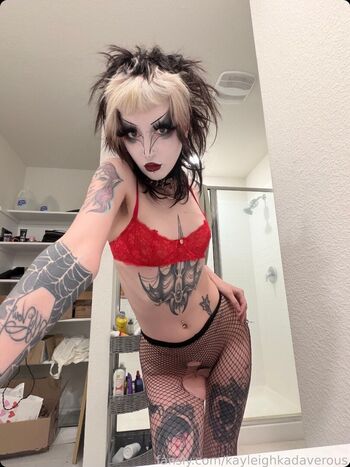 Kayleigh kadaverous image