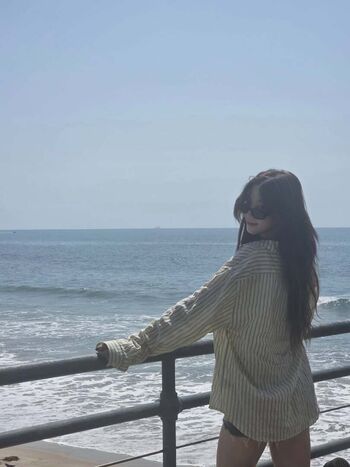 Kazuha Nakamura 中村 一葉