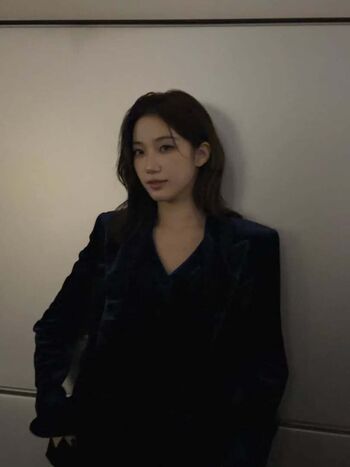 Kazuha Nakamura 中村 一葉