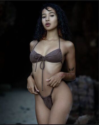 Keasha april image