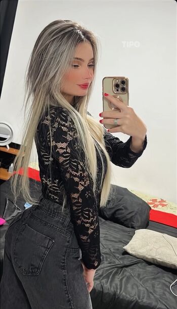 Kelly bellfore page 3 image