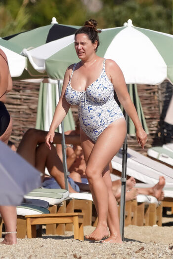 Kelly brook page 4 image