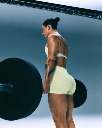 Kelly matthews image