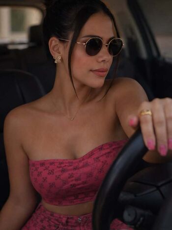 Kelly muniz image