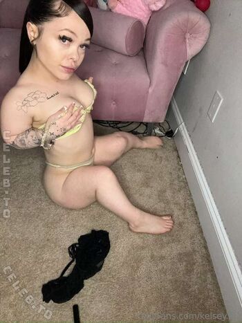 Kelsey af image