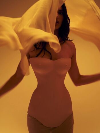 Kendall jenner 1 page 5 image