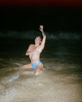 Kesha 1 page 2 image