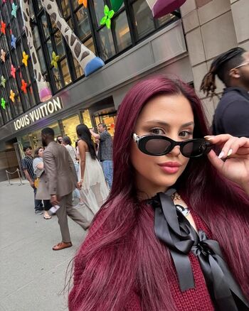 Ketherin uvina image