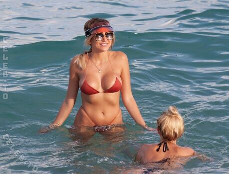 Khloe terae page 5 image