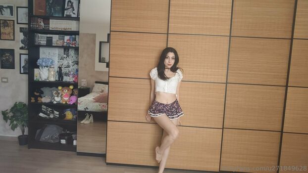 Kiki asmr page 5 image