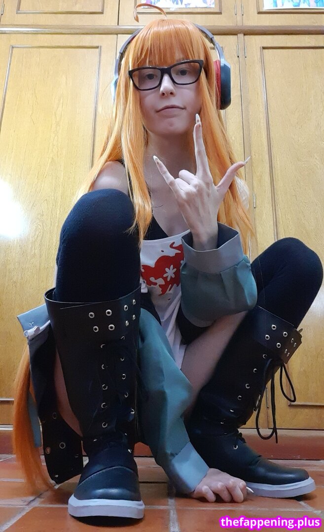 Kiki Glitter Cosplay