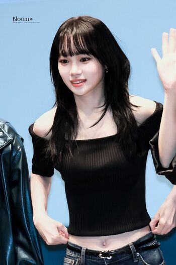 Kim chaewon 1 page 7 image