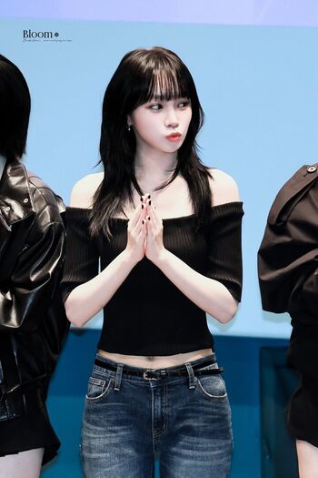 Kim chaewon 1 page 7 image