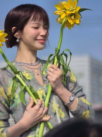 Kim chaewon 1 page 5 image
