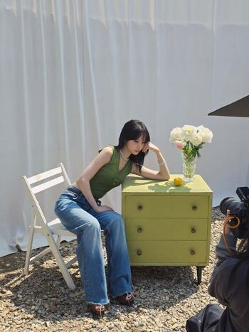Kim chaewon 1 page 4 image