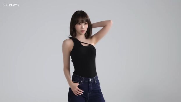Kim chaewon 1 page 4 image