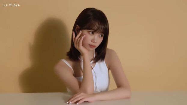 Kim chaewon 1 page 3 image