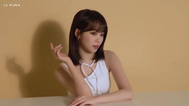 Kim chaewon 1 page 3 image