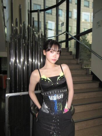 Kim chaewon 1 page 3 image