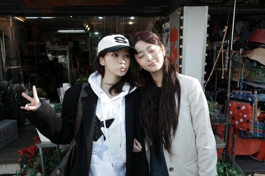 Kim Chaewon 김채원 [Le Sserafim]