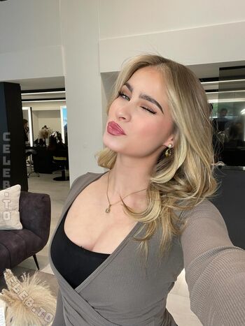 Kim sara image