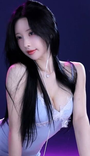 Kim yu image