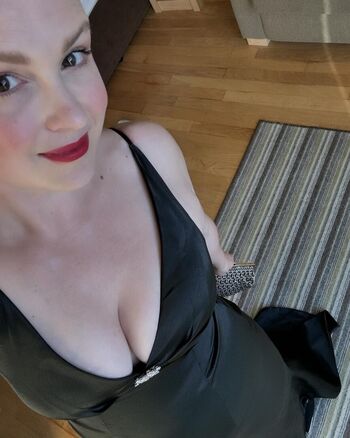 Kimberly nixon image