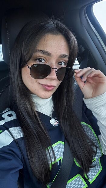 Kimbermelendrez page 2 image