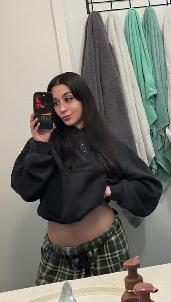 Kimbermelendrez image