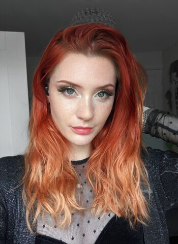 Kinkywitch uk image