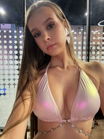 Kira artamonova image